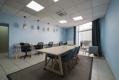 Charles Working - Coworking & Domiciliation - Salon de Provence