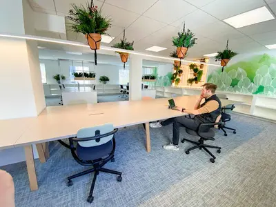 Hiptown - Bureaux Flexibles - Bureau Opéré - Pont de Sèvres