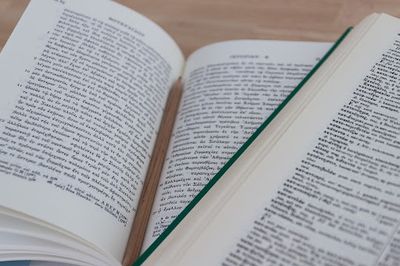 Jll Translations - Julia le Lay