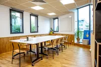 Kosmoss House | Bureaux Privatifs - Salles de Réunions - Séminaires & Coworking À St-etienne