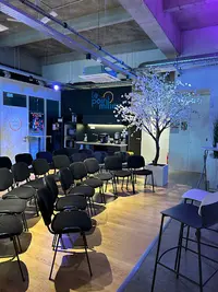 Le Point Milieu | Bureaux Privatifs - Salles de Réunions - Afterwork - Réception Professionnelle À St-etienne