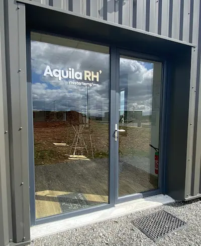 Aquila Rh Bourges
