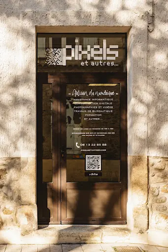 Pixels et Autres