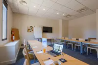 Mywo Saint Laurent du Var - Espace de Coworking & Réunion