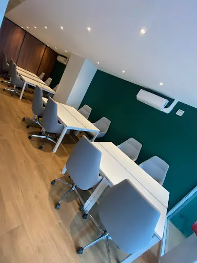 Business Class - Coworking Saint-maurice