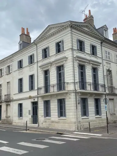 Signature et Conseils - Maîtres Bouffant, Laloum, Leger, Rochette, Talbot Notaires