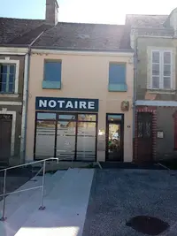Maître Aymeric Lambert, Notaire