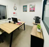 Bloom Coworking - Salles de Réunion - Bureaux Privatifs - Espace Partagé - Domiciliation