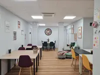 l'Essentiel Coworking - Bureaux Privés - Espaces Partagés - Salle de Réunion - Domiciliation