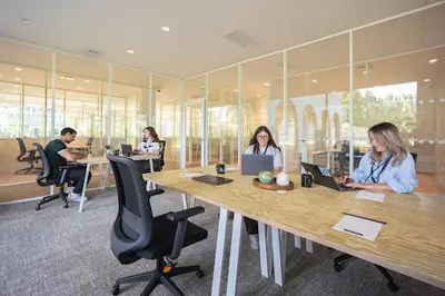 Coworking & Bureaux l'The Babel Community – Lille les Prés