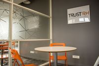 Trust Rh